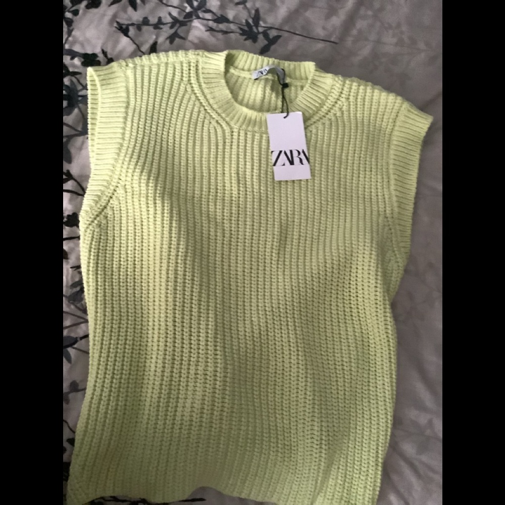 Light lime green vest top